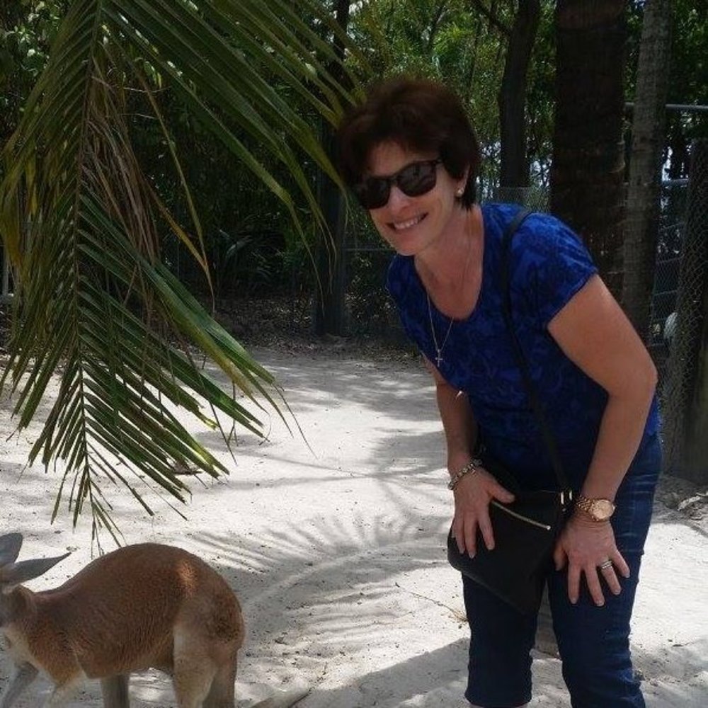 Meet your Posher, Linda